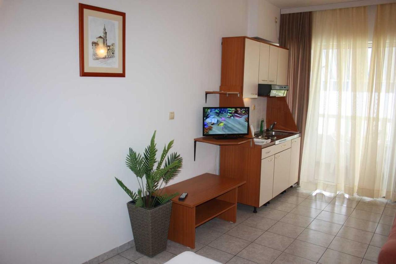Apartments Ivan Omiš Buitenkant foto
